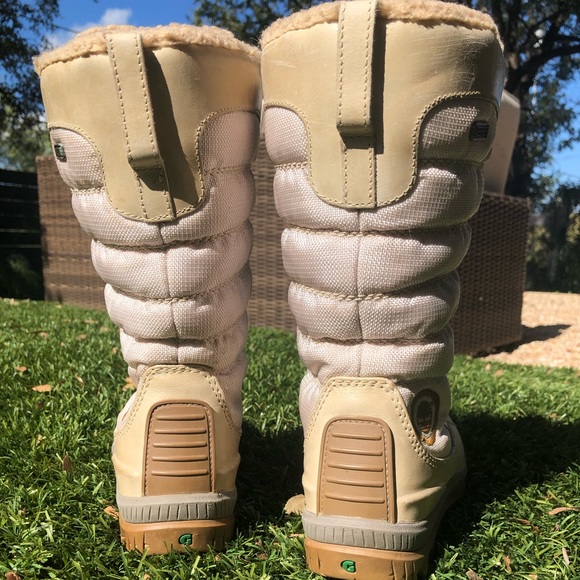 Tall Laceup Duck Boot In Bone 